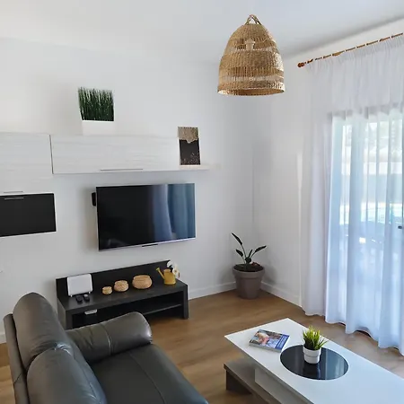 Rodríguez Villa *